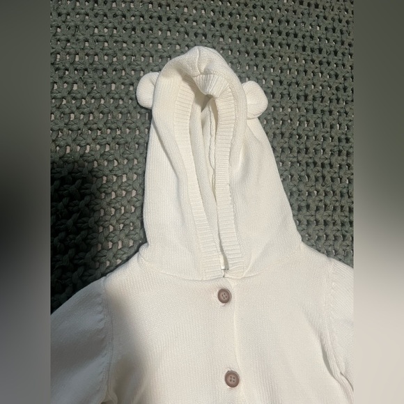 Carter's 12 Months White Hooded Sweater with Ears Baby Sweater Cardigan (0199) - Picture 3 of 6